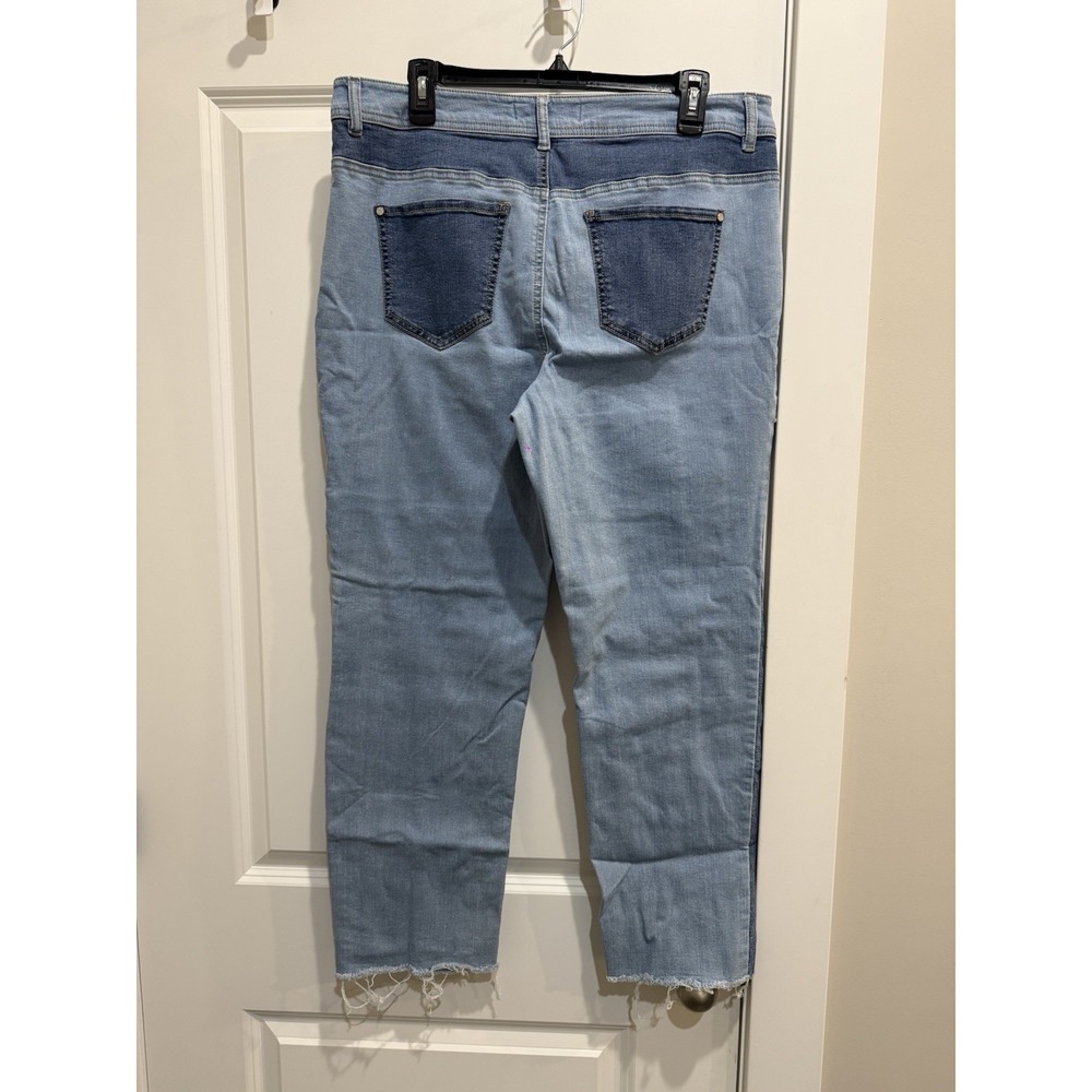 Womens Size 14 High Rise Patchwork Jeans Color Block Raw Hem Cropped Denim - Picture 3 of 4